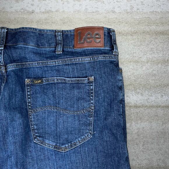 Vintage Y2K Lee Jeans 42x30 Straight Fit Tapered Leg Dark Wash Extreme Motion - Picture 3 of 4